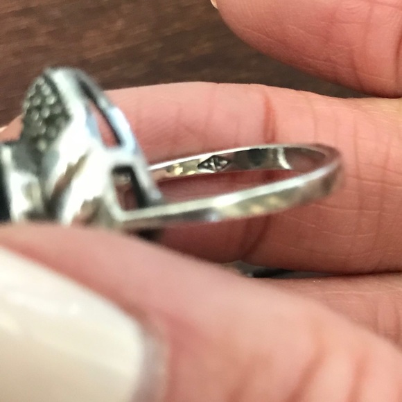 Sterling and onyx ring - Picture 3 of 5